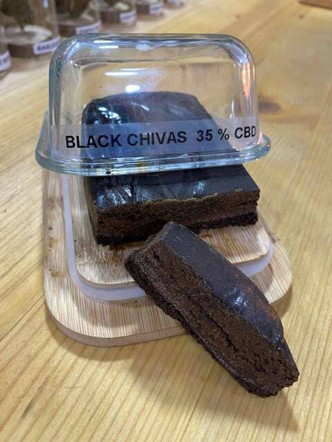 Acheter le black chivas CBD à Vichy chez CBD'eau Vichy. Large choix de fleurs, résines, huiles et autres produits à base de CBD